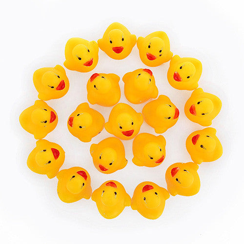 20 Pcs Cute Squeaky Ducks Baby Kids Children Water Bathing Beach Fun Toys